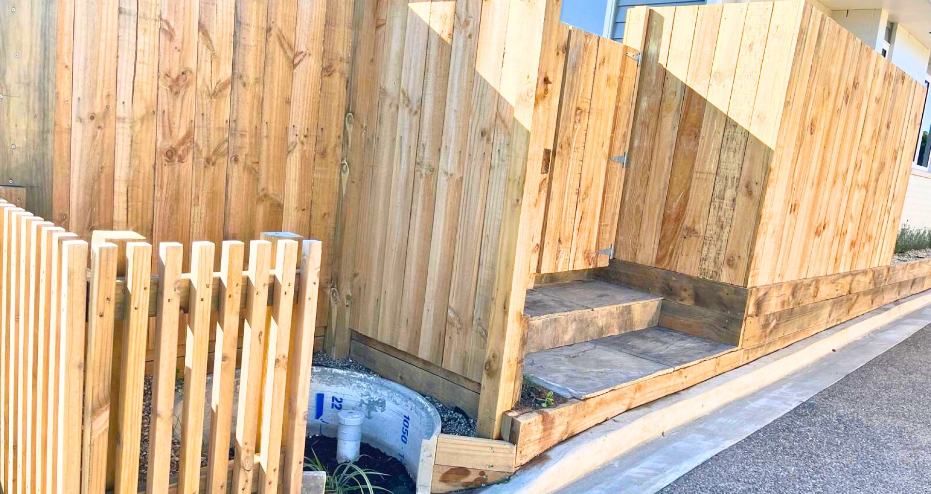 Filterra® Manhole configuration in Hamilton