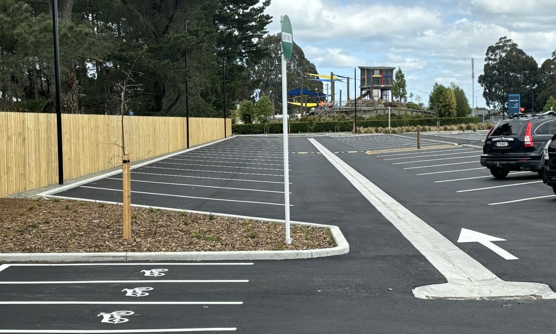 Cascade Separator™ at Broadlands Drive, Foster Park Car Park 